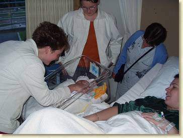 20040917-03 Oma en tantes op bezoek